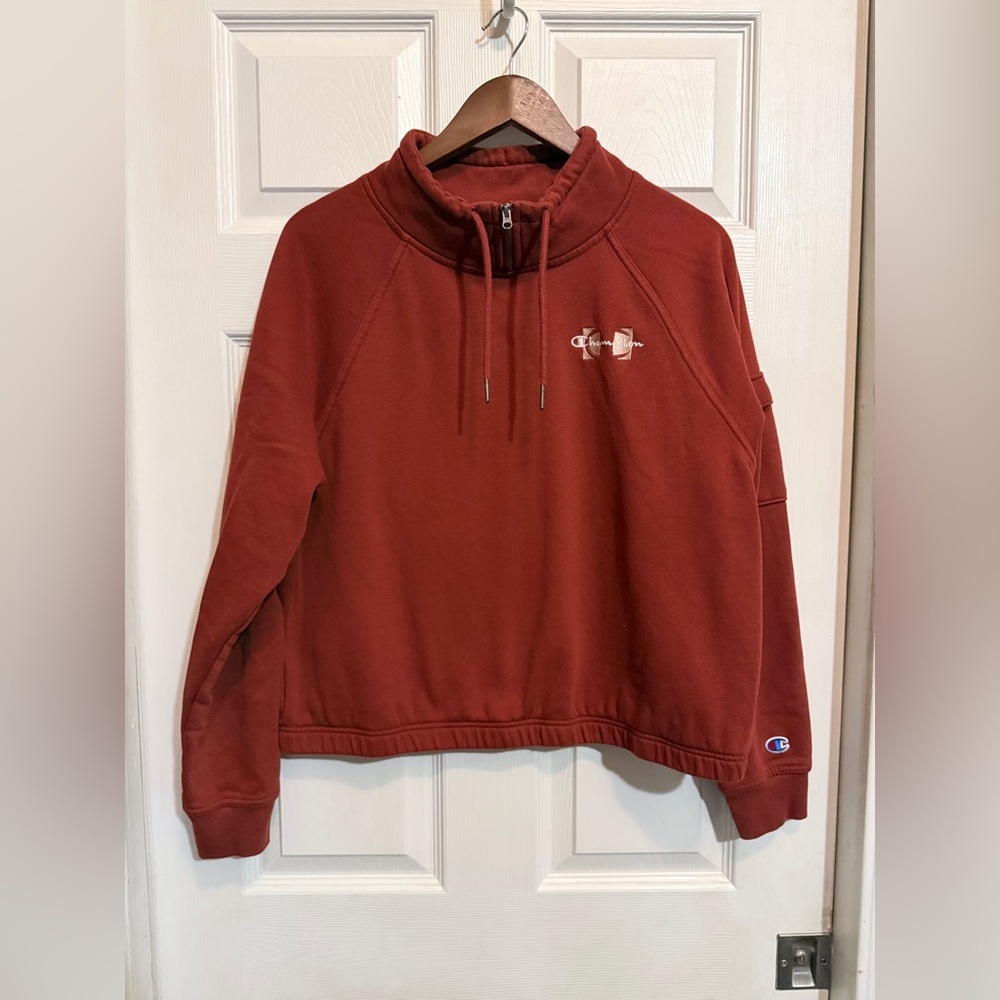 Champion High-Collar Quarter Zip Sweatshirt